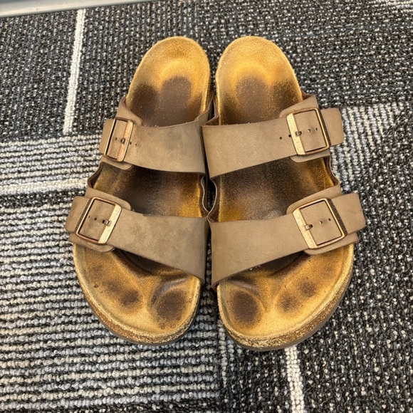 Birkenstock Mens Arizona Tan/Brown Leather Slides EUR 44 US 11 - Picture 5 of 13